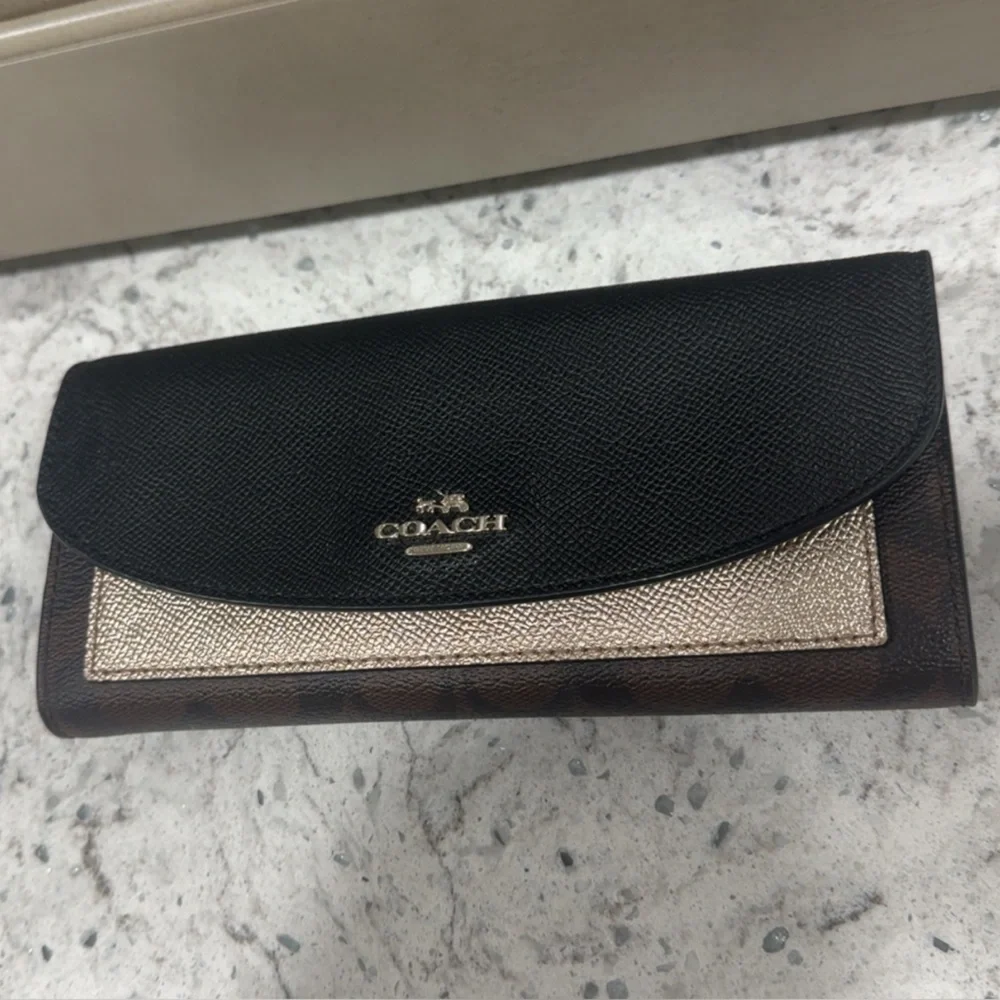 Coach Black and Gold Textured Envelope Wallet AUTHENTIC